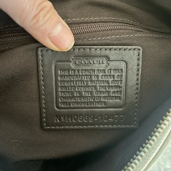 Y2K coach hobo studded leather bag / no hang tag - Picture 6 of 9